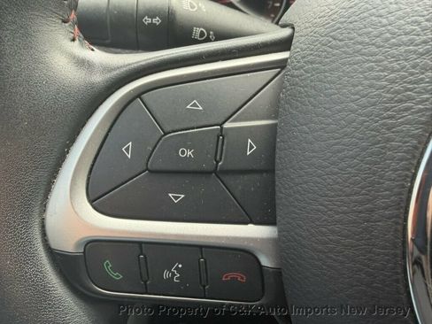 Used 2018 Jeep Compass Limited AWD/4WD image 30