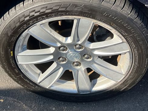 Used 2010 Buick LaCrosse CXL AWD/4WD image 15