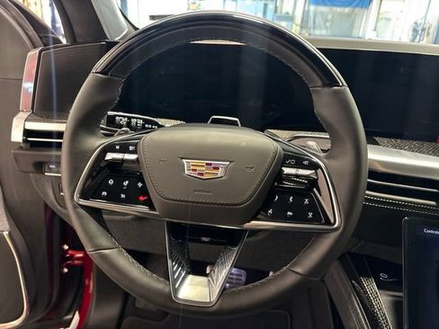 Used 2025 Cadillac Escalade V AWD/4WD image 22