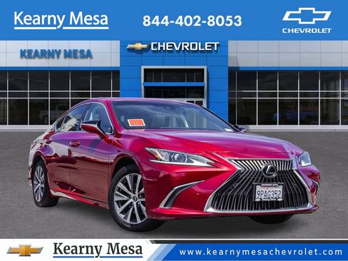 Used 2020 Lexus ES 350 w/ Premium Package FWD image 1