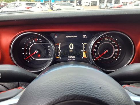 Used 2020 Jeep Gladiator Rubicon AWD/4WD image 18