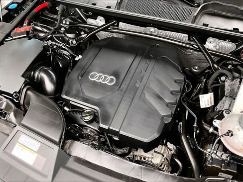 Used 2022 Audi Q5 2.0T Premium Plus AWD/4WD image 31