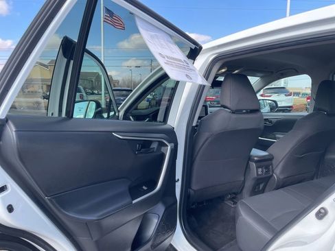 Used 2024 Toyota RAV4 LE image 28