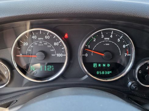 Used 2015 Jeep Wrangler Unlimited Sport w/ Quick Order Package 24S AWD/4WD image 31