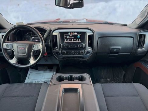 Used 2018 GMC Sierra 1500 SLE w/ SLE Value Package AWD/4WD image 19