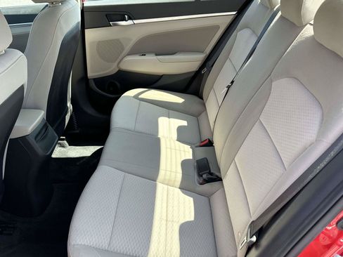 Used 2020 Hyundai Elantra Value Edition FWD image 12