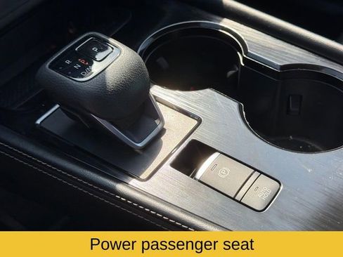 Used 2023 Nissan Rogue SL image 24