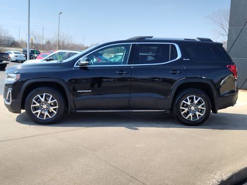 Used 2021 GMC Acadia SLE w/ GMC Pro Grade Package image 8
