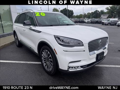 Certified 2020 Lincoln Aviator Reserve w/ Elements Package Plus AWD/4WD image 10