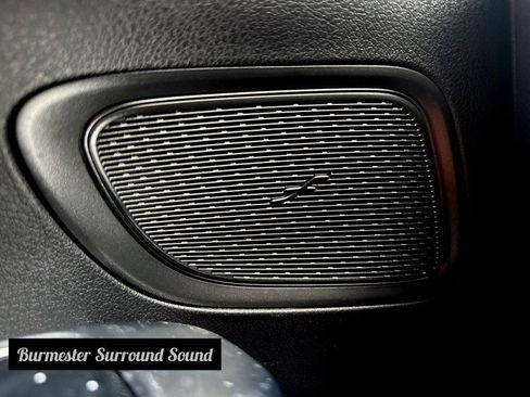 Used 2023 Mercedes-Benz C 300 4MATIC Sedan image 12