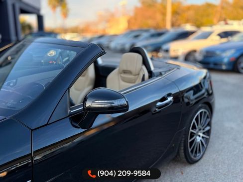 Used 2018 Mercedes-Benz SLC 300 image 11