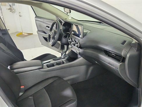 Used 2022 Nissan Sentra SV image 25