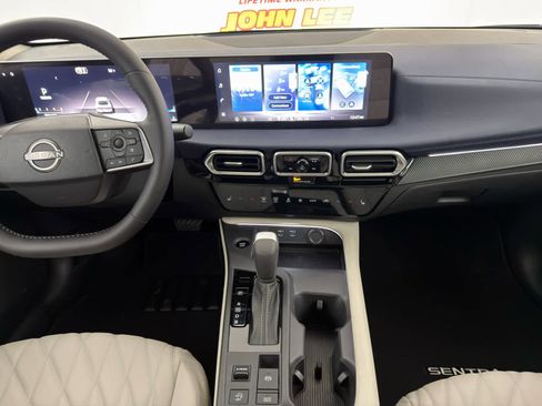 New 2026 Nissan Sentra SL w/ Floor Mat Package image 18