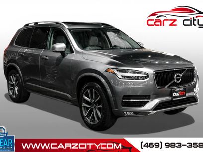 Used 2017 Volvo XC90 T6 Momentum w/ Convenience Package