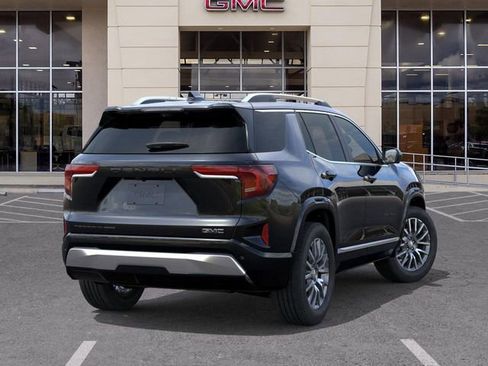 New 2026 GMC Terrain Denali w/ LPO, Black Badging Package AWD/4WD image 4