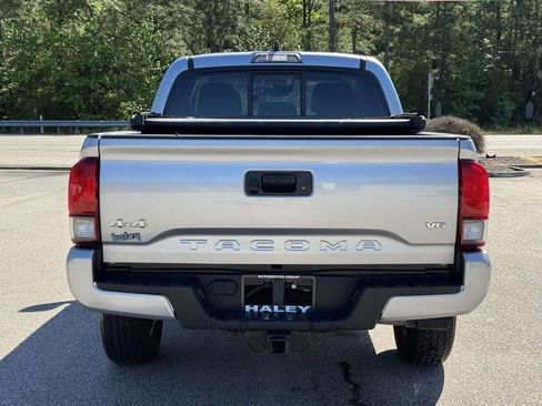 Used 2023 Toyota Tacoma SR AWD/4WD image 21