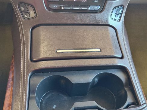 Used 2018 Chevrolet Tahoe Premier AWD/4WD image 20