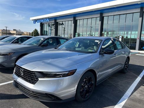 New 2025 Honda Accord SE image 16