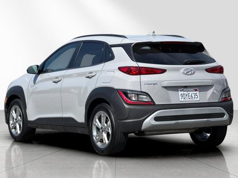 Certified 2023 Hyundai Kona SEL w/ Convenience Package FWD image 6
