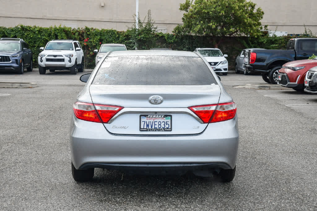 Used 2017 Toyota Camry LE FWD image 8