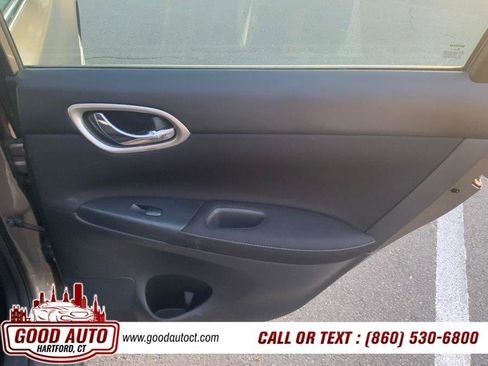 Used 2015 Nissan Sentra SV image 9