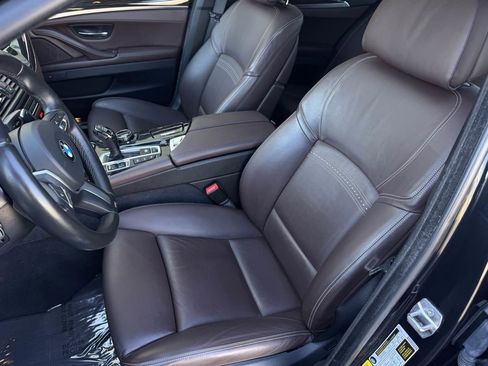 Used 2016 BMW 550i xDrive Sedan image 18