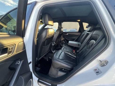 Used 2016 Audi Q5 2.0T Premium Plus w/ Technology Package AWD/4WD image 14