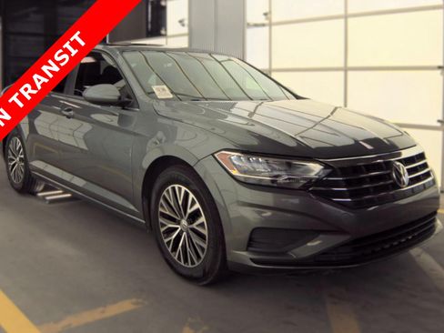 Used 2019 Volkswagen Jetta SE FWD image 5