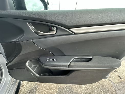 Used 2019 Honda Civic Sport image 29