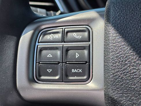 Used 2019 Dodge Journey Crossroad FWD image 17