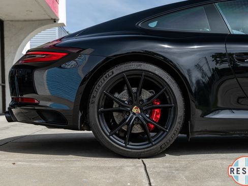 Used 2017 Porsche 911 Carrera S RWD image 25