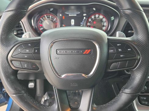 Used 2022 Dodge Challenger R/T w/ Driver Convenience Group image 27