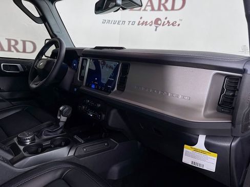 New 2026 Ford Bronco Outer Banks image 33