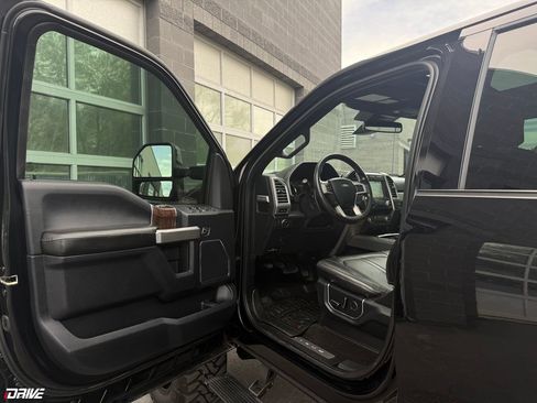 Used 2017 Ford F350 Platinum w/ Platinum Ultimate Package AWD/4WD image 35