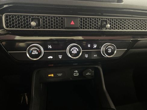 Used 2022 Honda Civic LX image 18