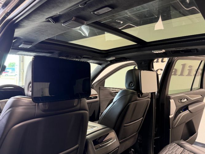 Used 2022 Cadillac Escalade Sport Platinum AWD/4WD image 29