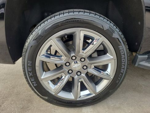 Used 2020 Chevrolet Tahoe LT image 26