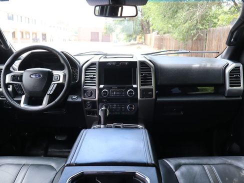 Used 2016 Ford F150 Platinum w/ Technology Package AWD/4WD image 16