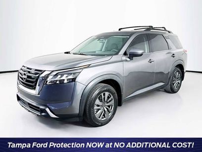 Used 2022 Nissan Pathfinder SV w/ SV Premium Package