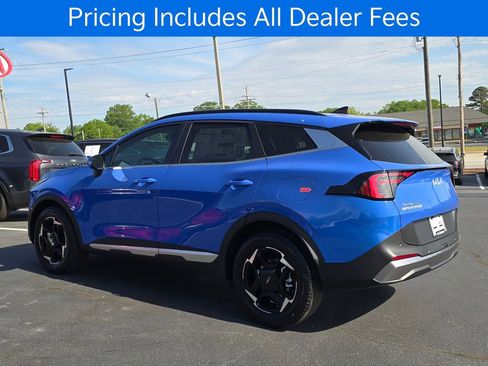 New 2026 Kia Sportage EX FWD image 5