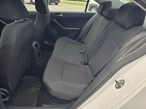 Used 2014 Volkswagen Jetta TDI Value Edition FWD image 11