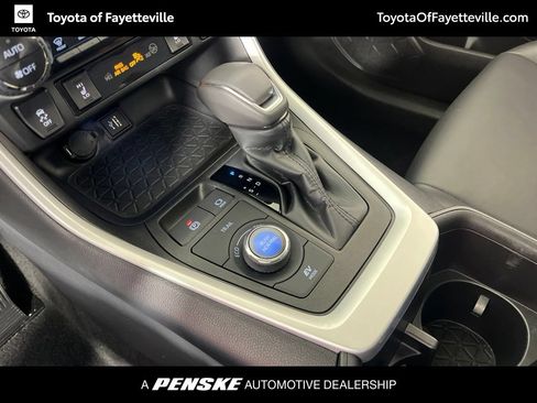 Certified 2024 Toyota RAV4 XSE AWD/4WD image 39