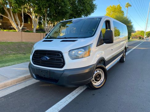 Used 2016 Ford Transit 350 XL image 57