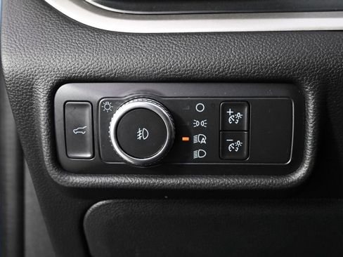 Used 2020 Ford Explorer XLT w/ Equipment Group 202A image 25