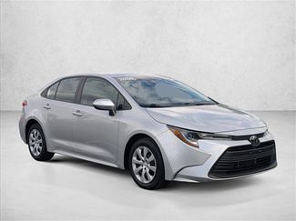 Used 2024 Toyota Corolla LE FWD video 3