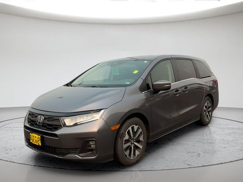 Used 2025 Honda Odyssey EX-L image 11