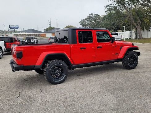 New 2026 Jeep Gladiator Willys image 8