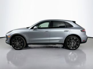 Certified 2025 Porsche Macan video 2