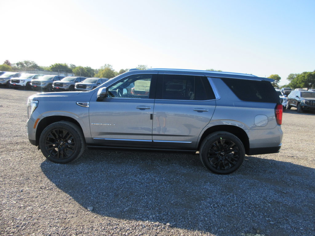 New 2027 GMC Yukon Denali w/ Sun & Power Step Package AWD/4WD image 7