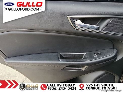 Used 2022 Ford Edge SE w/ Black Appearance Package AWD/4WD image 15